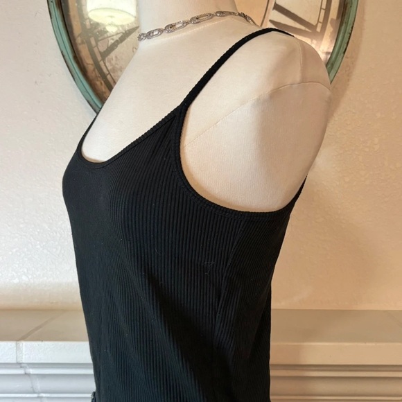 Black Ribbed Tank Top - Picture 3 of 3